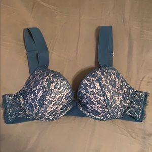 Victoria’s Secret Very Sex Push-Up Bra 34B